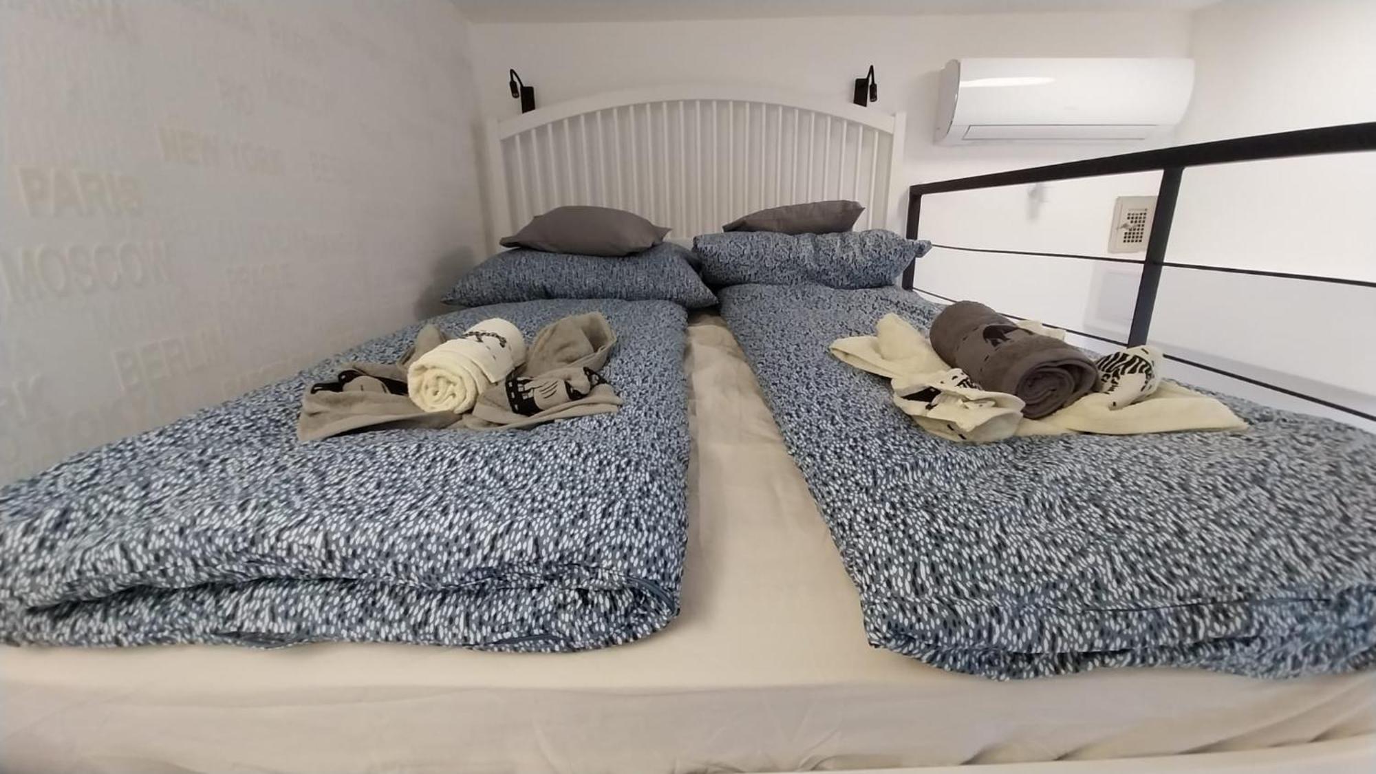 Szekely Apartment Near Deak Ferenc Square With Free Parking In Garage Budapeste Exterior foto